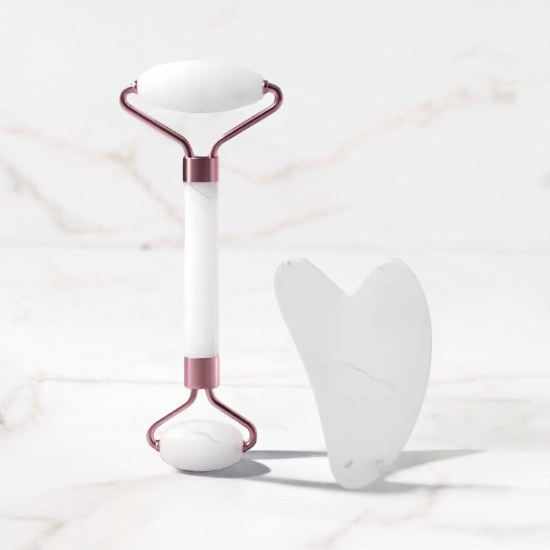 Gua-Sha & Rouleau de Massage Visage – Soin Anti-Âge Naturel